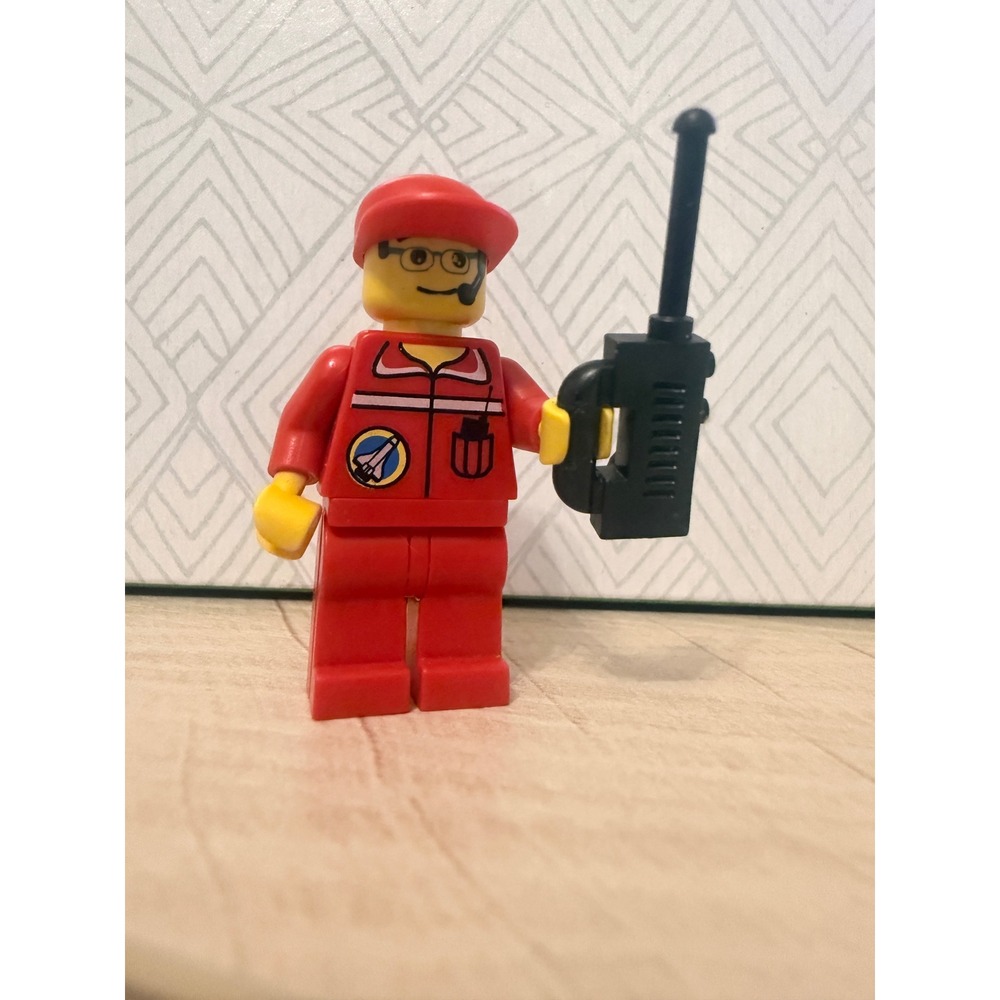 Lego 6453 Ground Control Guy Minifigure 1999 Red Space Port Vintage Toy